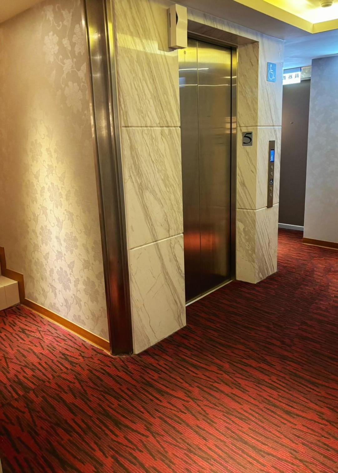 โฮป ซิตี้ มินเซิง โฮเต็ล Hotel ไทเป ภายนอก รูปภาพ